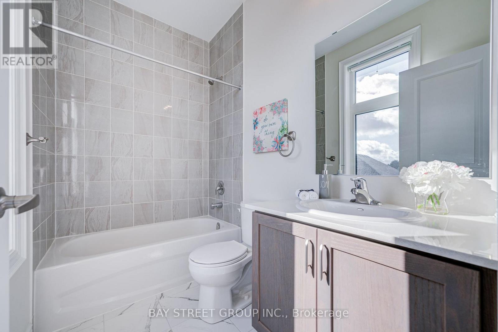 27 Hearthwood Gate, Whitchurch-Stouffville, Ontario  L4A 4X1 - Photo 43 - N13713398