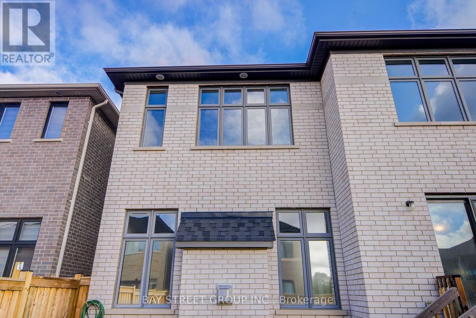 27 Hearthwood Gate, Whitchurch-Stouffville, Ontario  L4A 4X1 - Photo 49 - N13713398