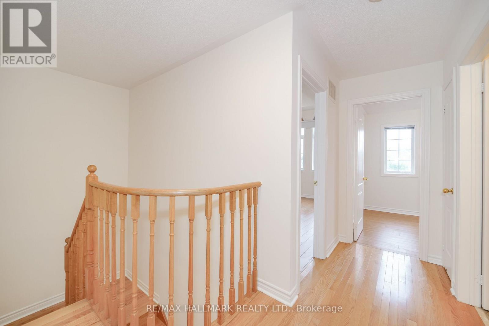 135 Maroon Drive, Richmond Hill, Ontario  L4E 5B7 - Photo 26 - N13713404