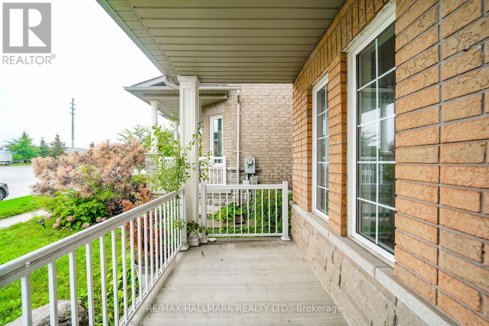 135 Maroon Drive, Richmond Hill, Ontario  L4E 5B7 - Photo 31 - N13713404