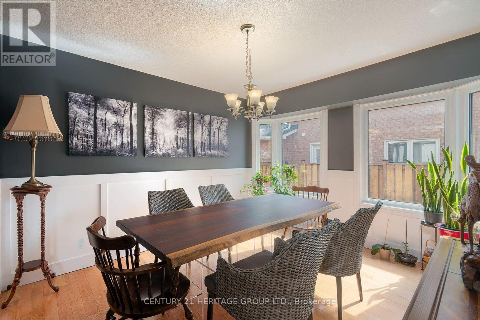 55 Chartwell Crescent, Georgina, Ontario  L4P 3N8 - Photo 14 - N13713412