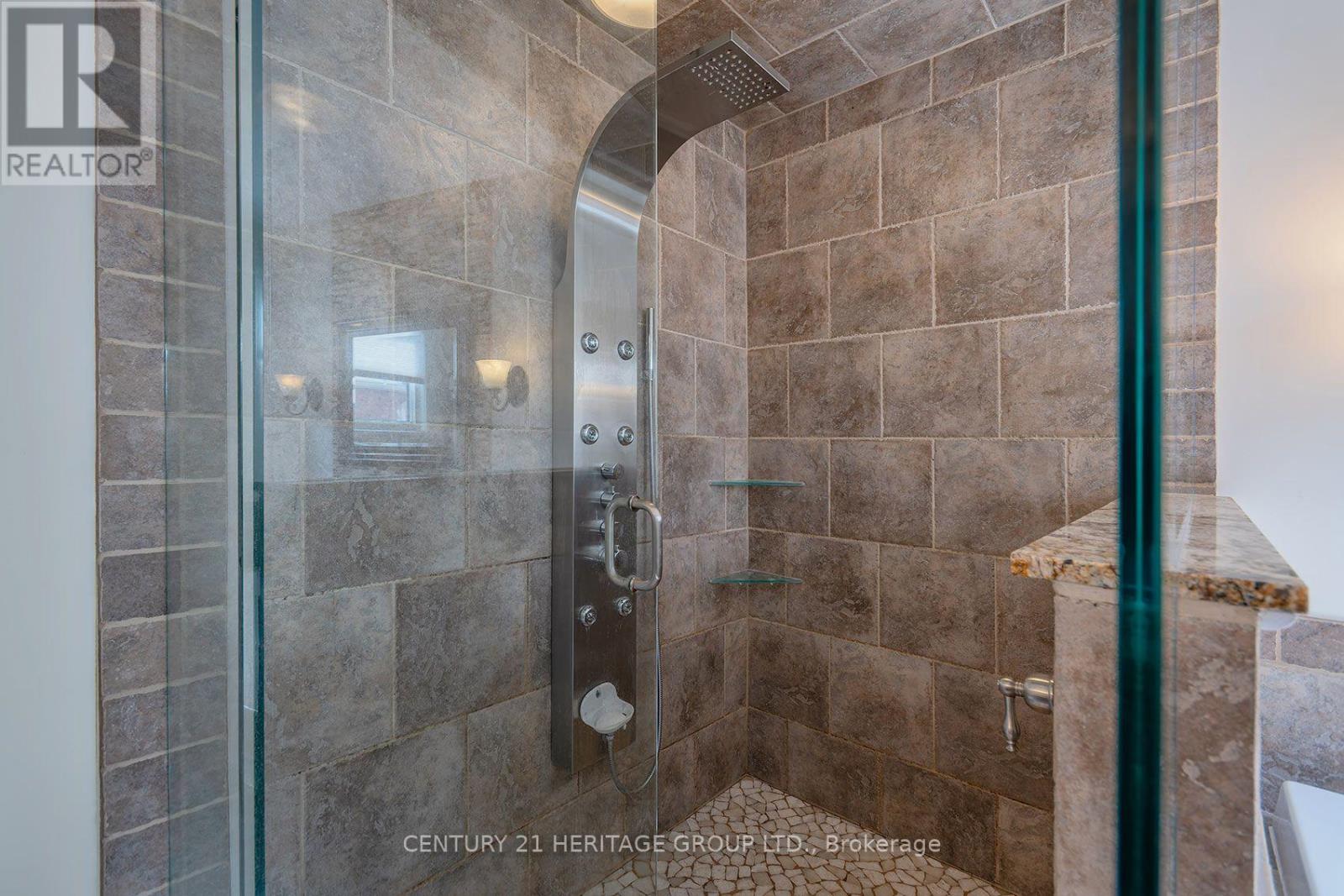55 Chartwell Crescent, Georgina, Ontario  L4P 3N8 - Photo 24 - N13713412
