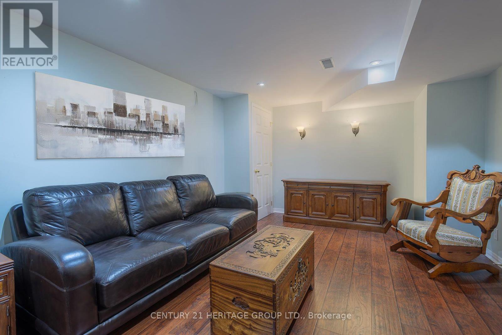 55 Chartwell Crescent, Georgina, Ontario  L4P 3N8 - Photo 29 - N13713412