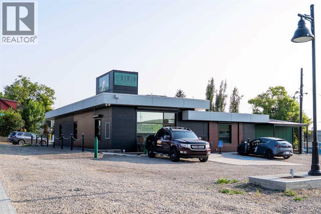 2510 Dartmouth Road SE, Calgary, Alberta  T2G 2H9 - Photo 1 - A2334866