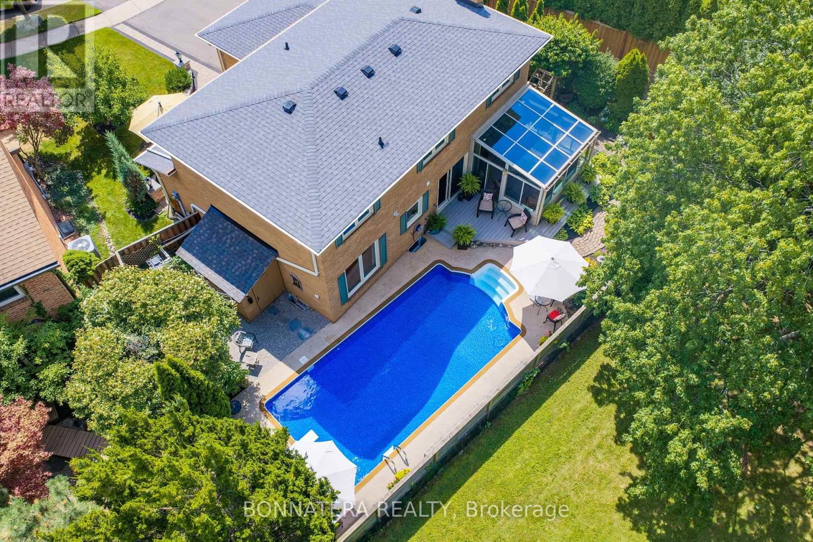 1409 Holly Court, Oakville, Ontario  L6H 3H4 - Photo 42 - W13712936