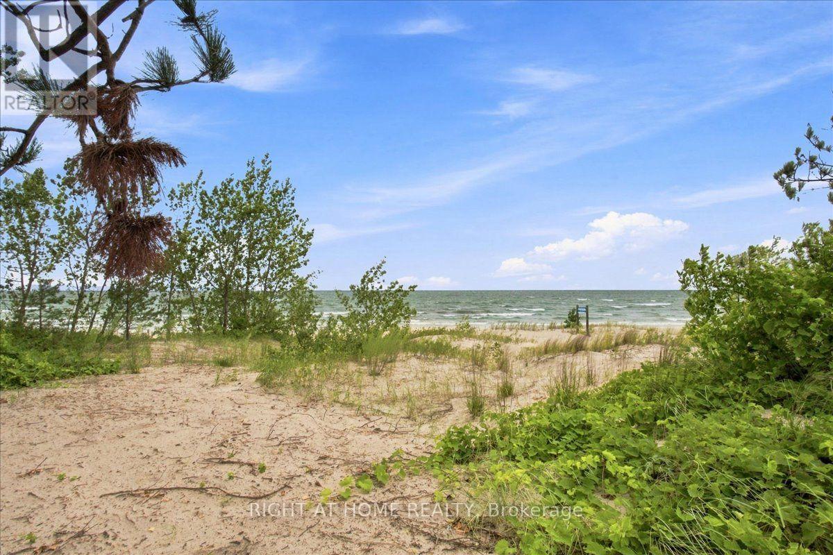 12 James Street, Tiny, Ontario  L0L 2T0 - Photo 37 - S13713258