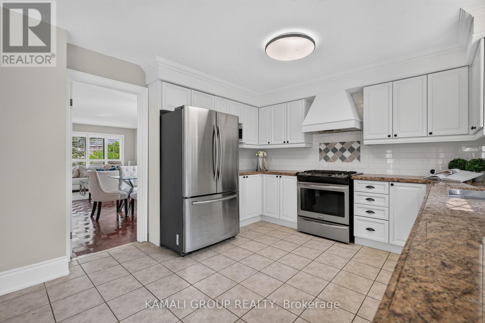 10 Rebecca Court, Barrie, Ontario  L4N 0V5 - Photo 15 - S13713308