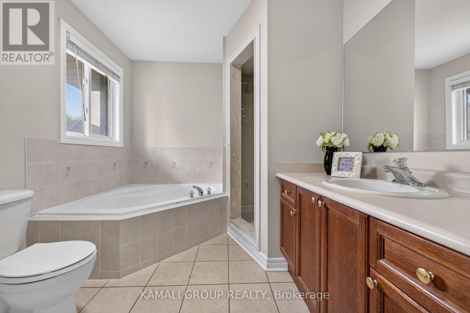 10 Rebecca Court, Barrie, Ontario  L4N 0V5 - Photo 23 - S13713308