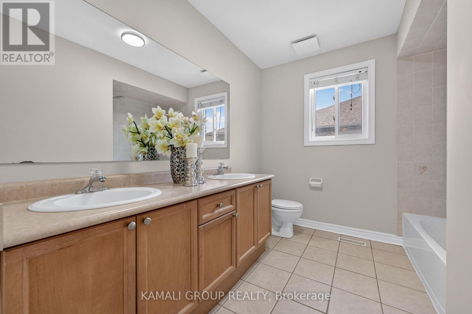 10 Rebecca Court, Barrie, Ontario  L4N 0V5 - Photo 28 - S13713308