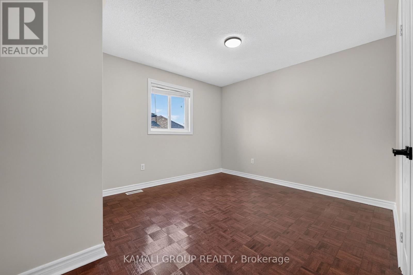 10 Rebecca Court, Barrie, Ontario  L4N 0V5 - Photo 29 - S13713308