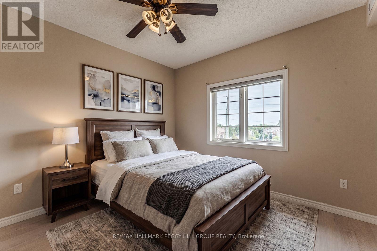402 - 40 Ferndale Drive S, Barrie, Ontario  L4N 2L3 - Photo 8 - S13713326