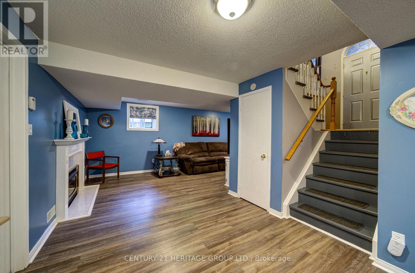 68 Dyer Drive, Wasaga Beach, Ontario  L9Z 1E4 - Photo 15 - S13713334
