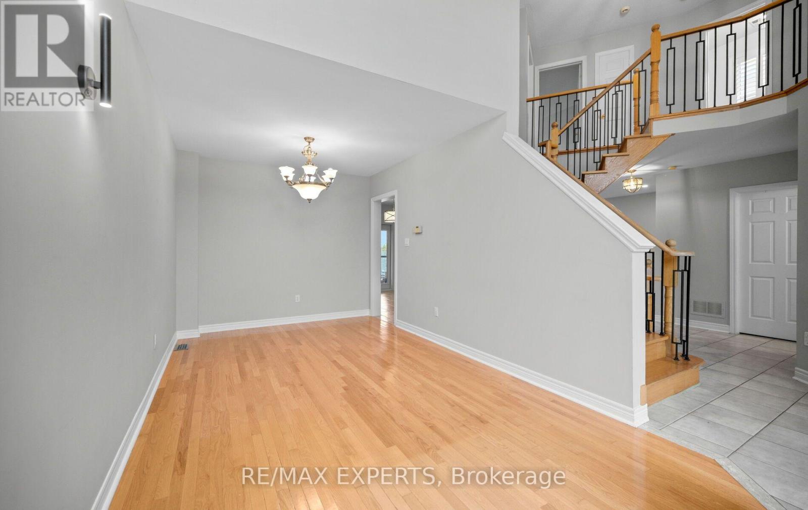 90 Coolspring Crescent, Caledon, Ontario  L7E 1W7 - Photo 6 - W13713210
