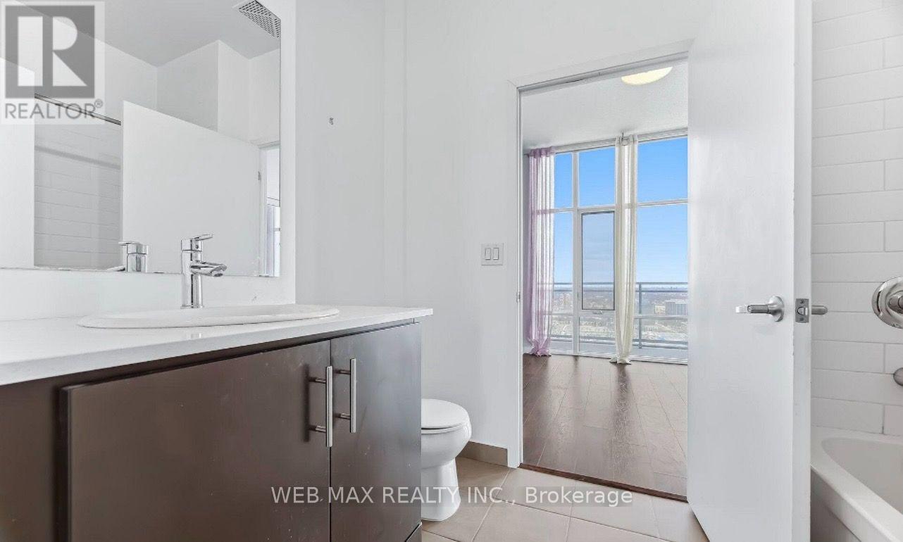 3212 - 360 Square One Drive, Mississauga, Ontario  L5B 0G7 - Photo 11 - W13713216