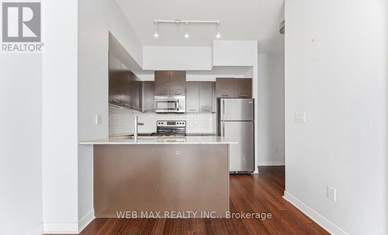 3212 - 360 Square One Drive, Mississauga, Ontario  L5B 0G7 - Photo 3 - W13713216
