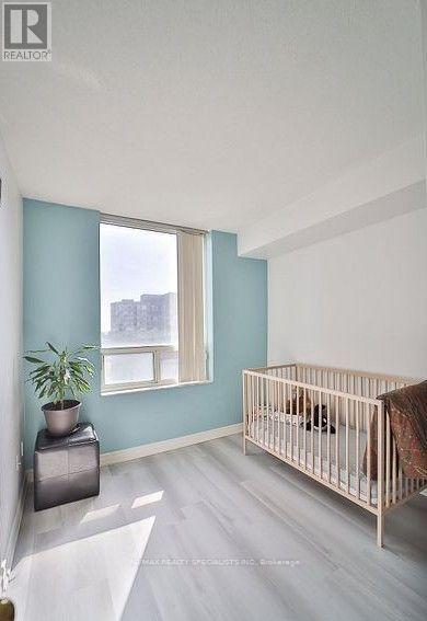 2011 - 265 Enfield Place, Mississauga, Ontario  L5B 3Y7 - Photo 11 - W13713230