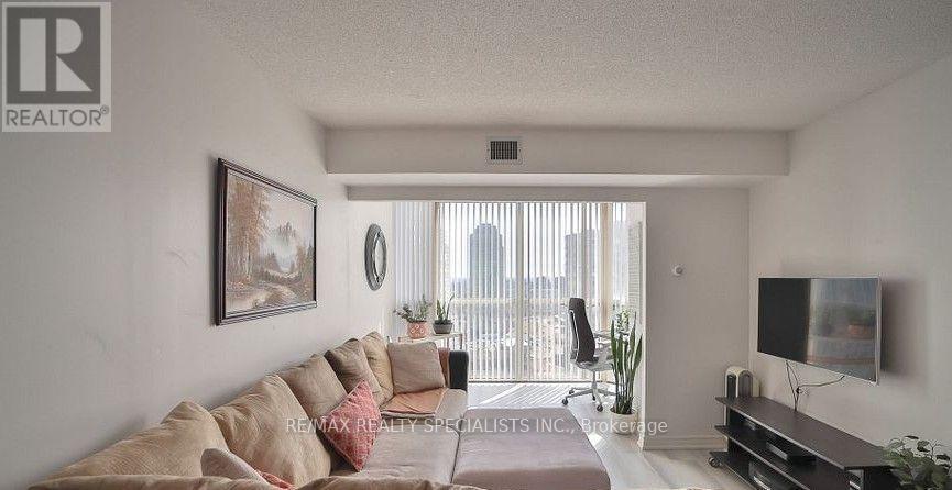 2011 - 265 Enfield Place, Mississauga, Ontario  L5B 3Y7 - Photo 17 - W13713230