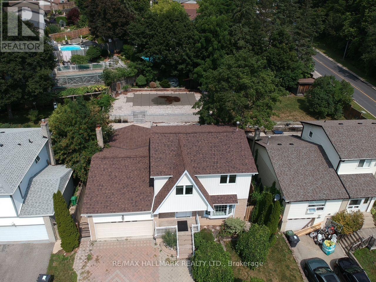 67 Sherin Court, Caledon, Ontario  L7E 3T6 - Photo 3 - W13713240