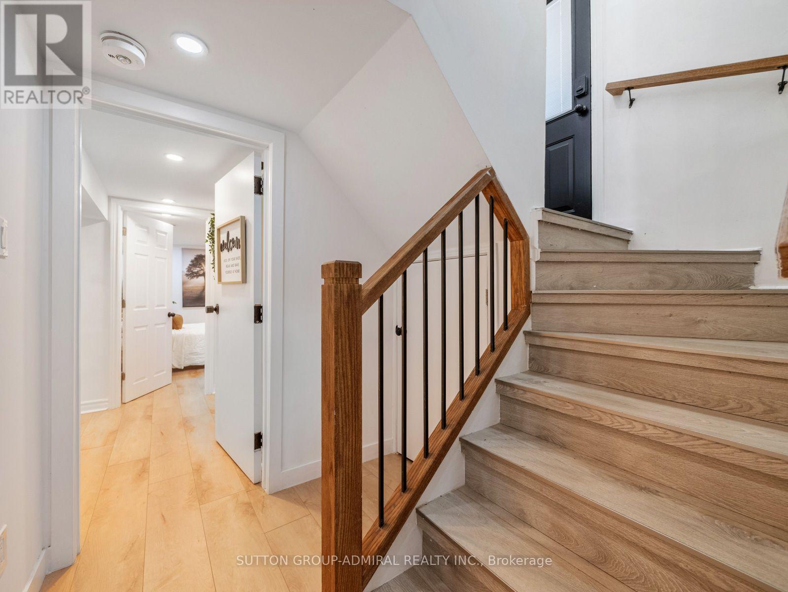 65 Woodbury Road, Toronto, Ontario  M8W 1X8 - Photo 26 - W13713244