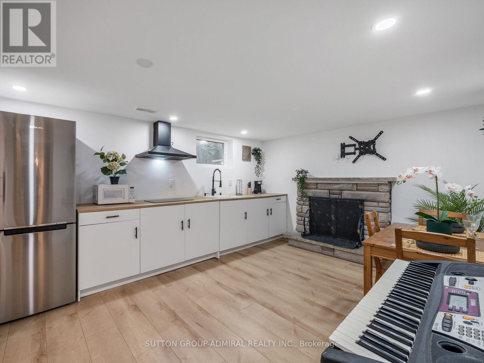 65 Woodbury Road, Toronto, Ontario  M8W 1X8 - Photo 34 - W13713244