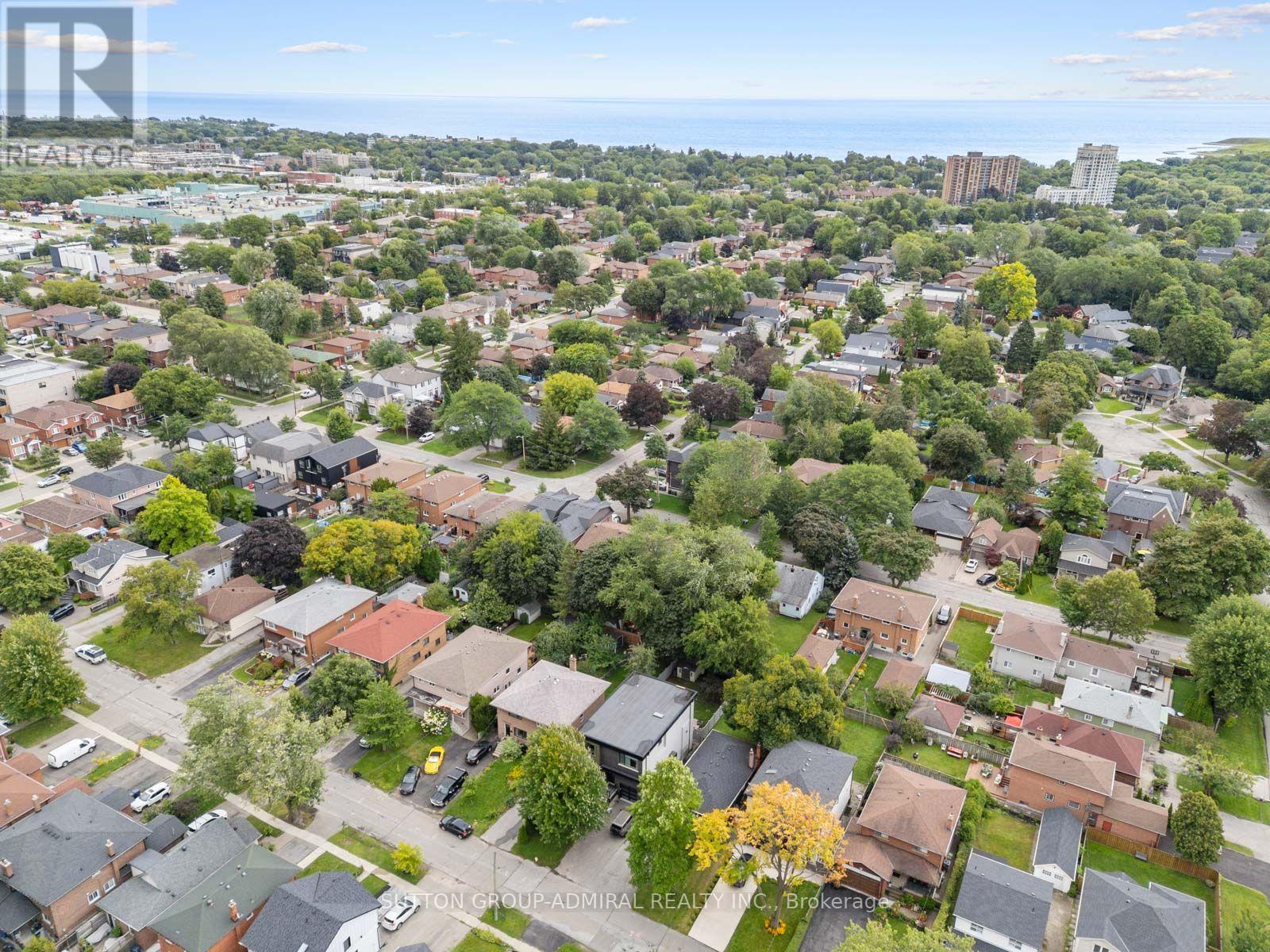 65 Woodbury Road, Toronto, Ontario  M8W 1X8 - Photo 50 - W13713244
