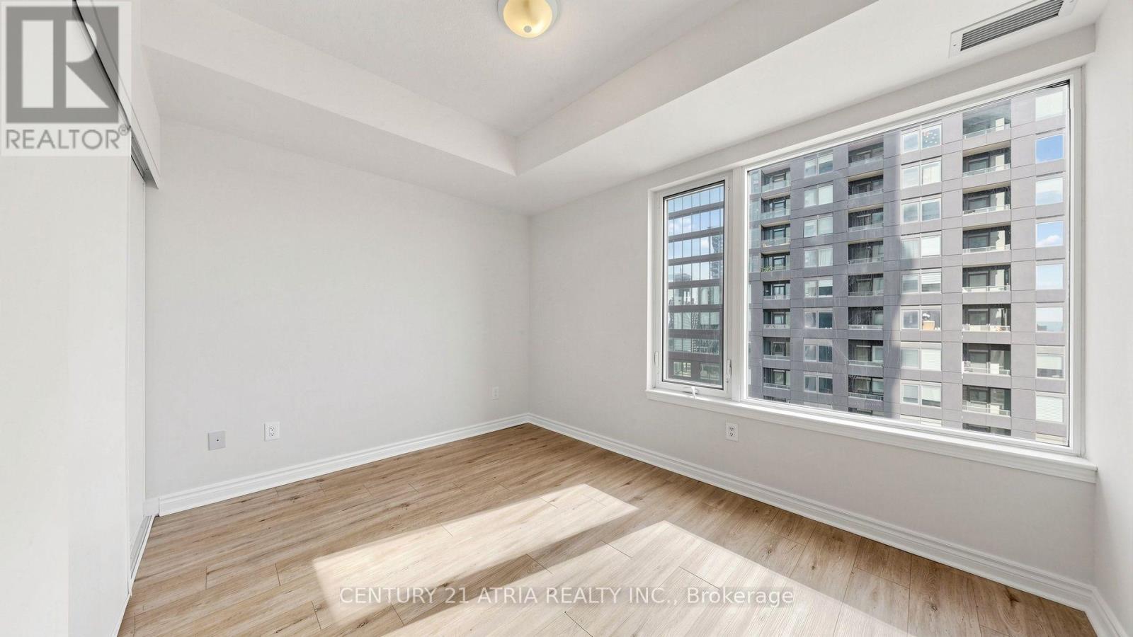 1802 - 385 Prince Of Wales Drive, Mississauga, Ontario  L5B 0C6 - Photo 25 - W13713248