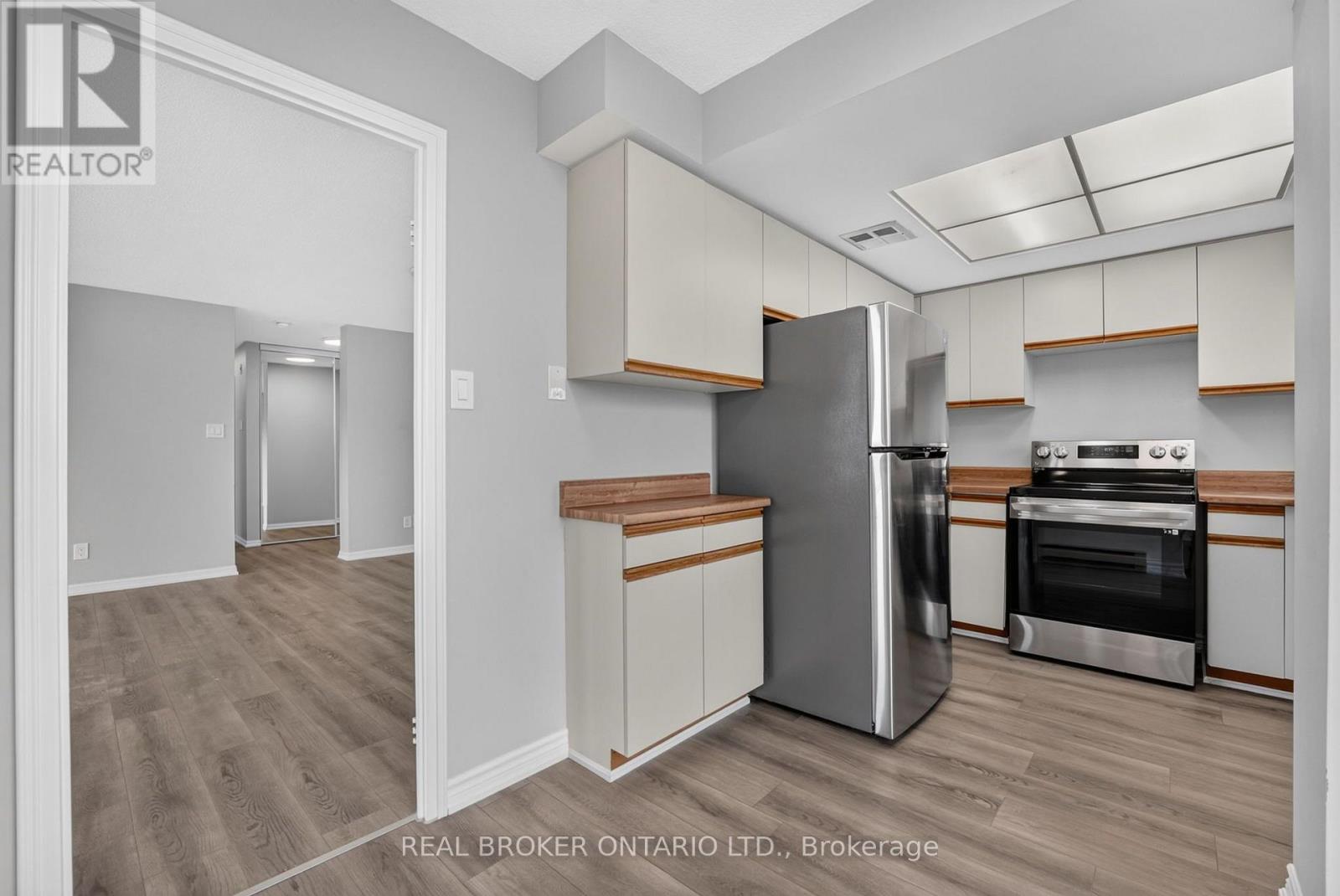 904 - 1240 Marlborough Court, Oakville, Ontario  L6H 3K7 - Photo 16 - W13713284