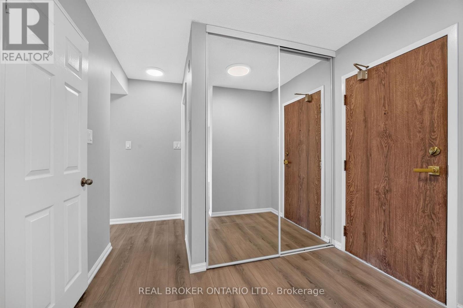 904 - 1240 Marlborough Court, Oakville, Ontario  L6H 3K7 - Photo 23 - W13713284