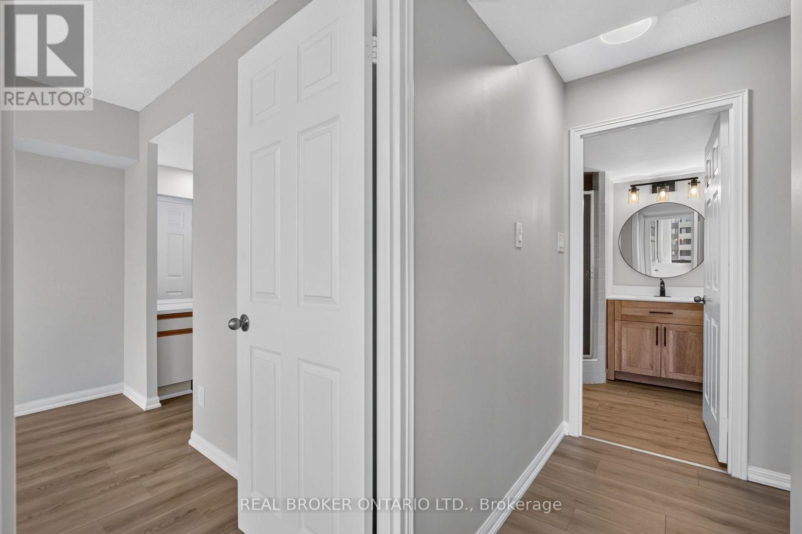 904 - 1240 Marlborough Court, Oakville, Ontario  L6H 3K7 - Photo 28 - W13713284