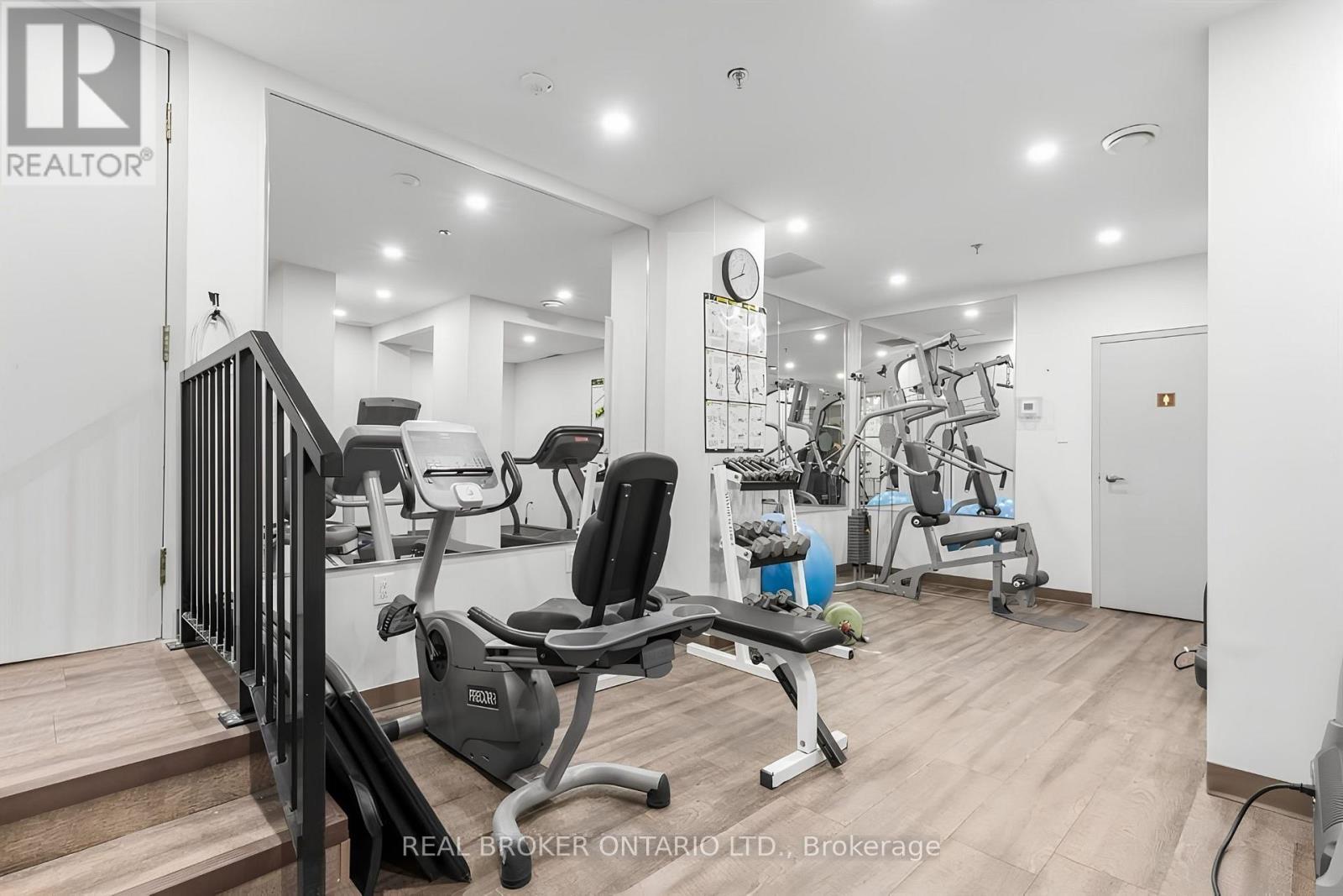 904 - 1240 Marlborough Court, Oakville, Ontario  L6H 3K7 - Photo 40 - W13713284