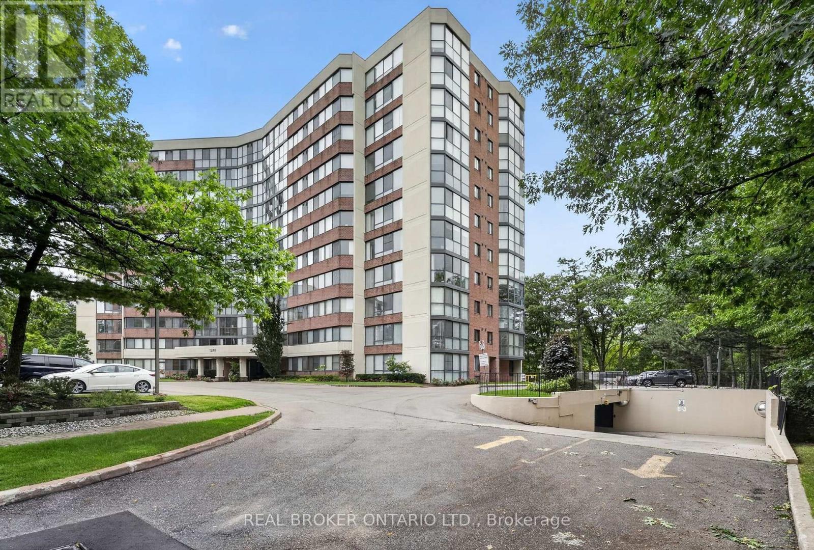 904 - 1240 Marlborough Court, Oakville, Ontario  L6H 3K7 - Photo 50 - W13713284