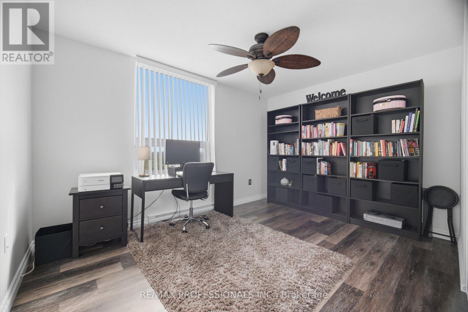 902 - 15 La Rose Avenue, Toronto, Ontario  M9P 1A7 - Photo 27 - W13713344