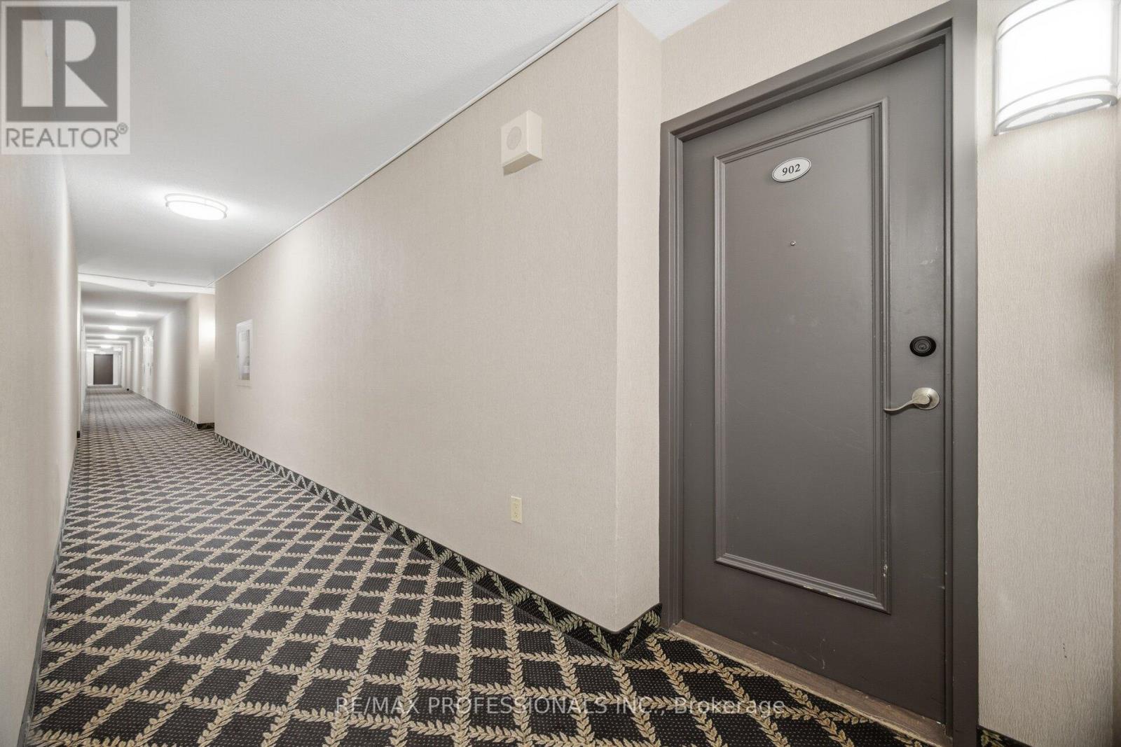 902 - 15 La Rose Avenue, Toronto, Ontario  M9P 1A7 - Photo 5 - W13713344