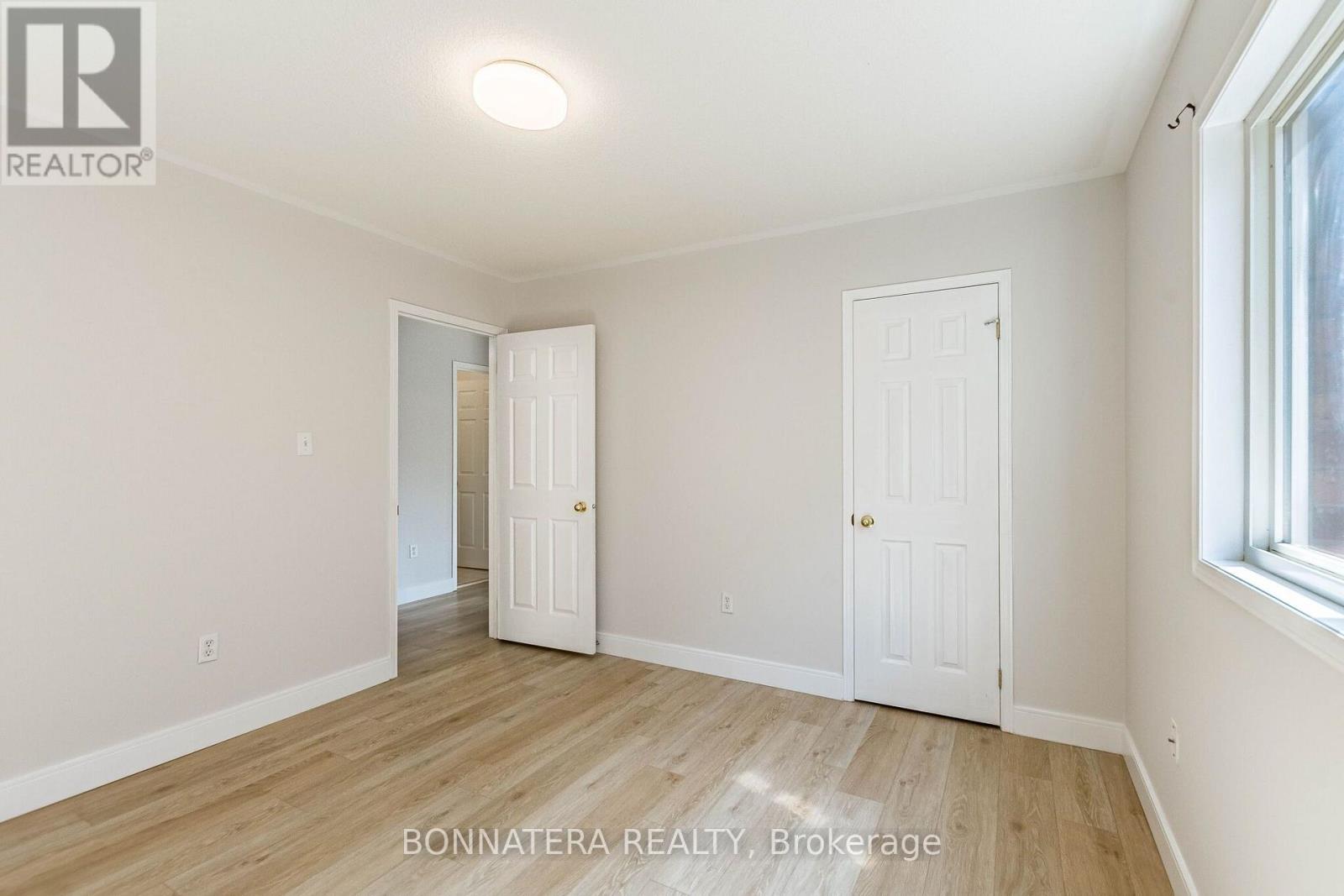 4297 Guildwood Way, Mississauga, Ontario  L5R 0A7 - Photo 47 - W13713368
