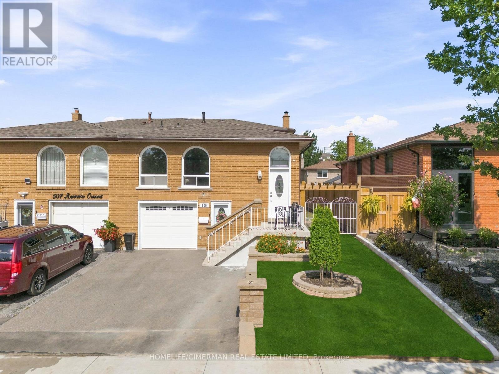 505 APPLEDORE CRESCENT, Mississauga, Ontario