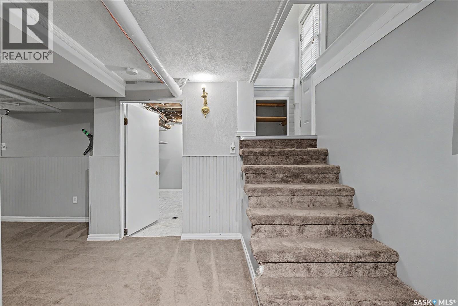 1037 Chestnut Avenue, Moose Jaw, Saskatchewan  S6H 1A5 - Photo 44 - SK046545