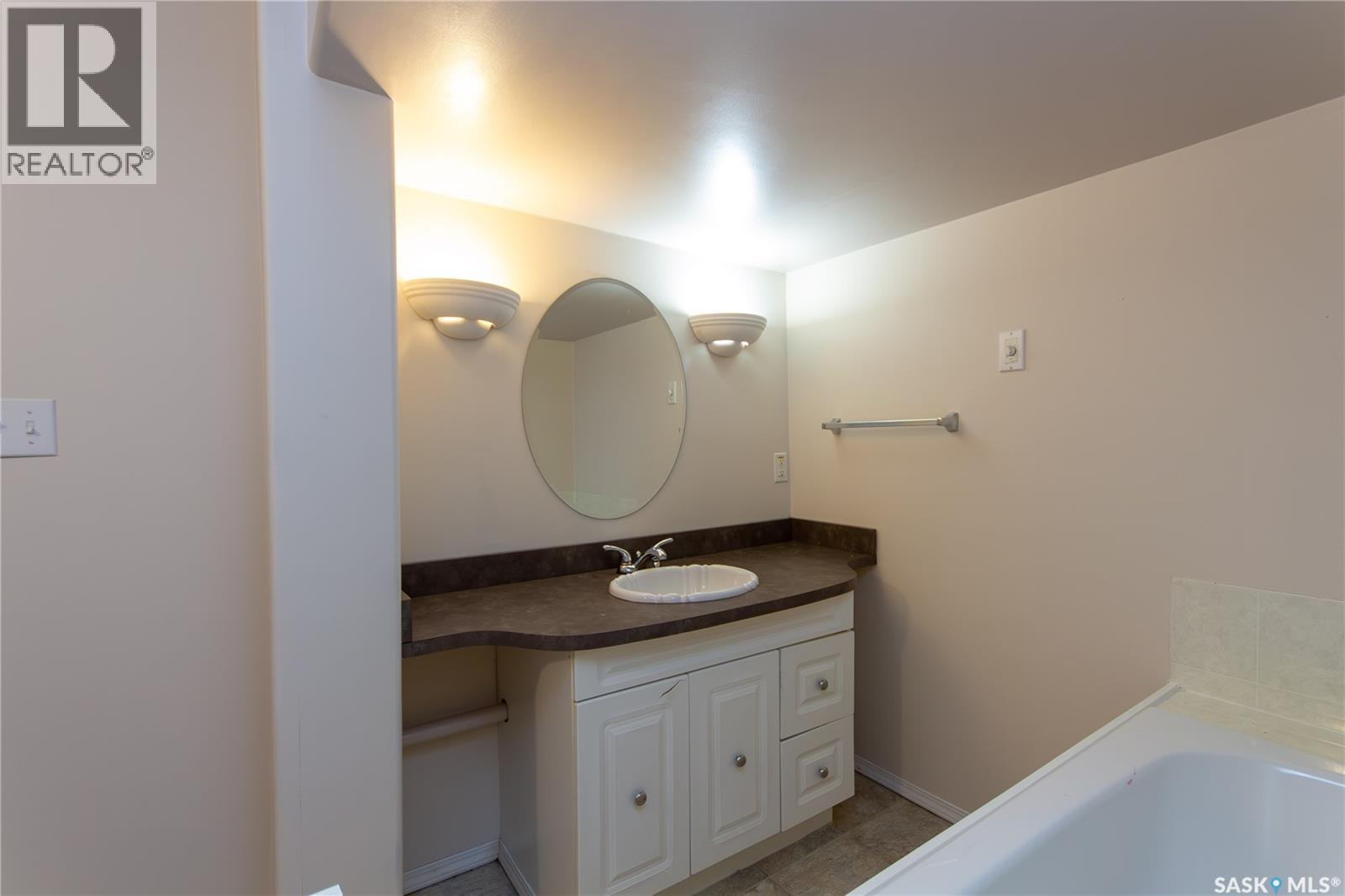 141 19th Street, Battleford, Saskatchewan  S0M 0E0 - Photo 32 - SK046519