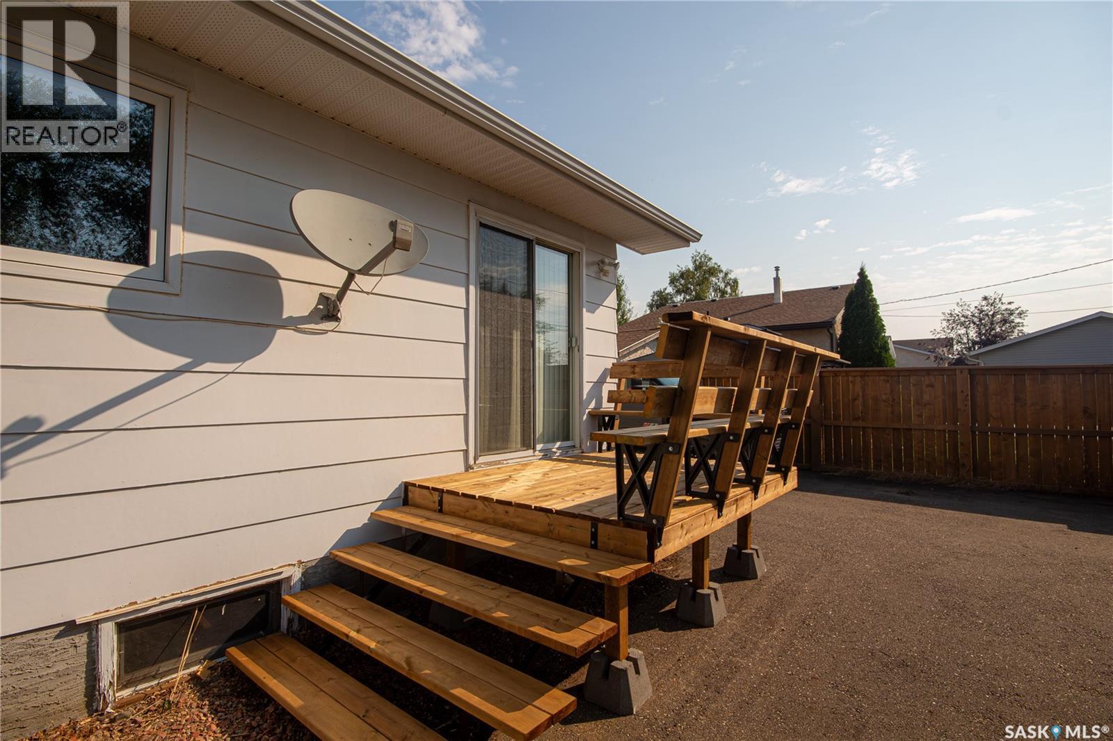 141 19th Street, Battleford, Saskatchewan  S0M 0E0 - Photo 38 - SK046519