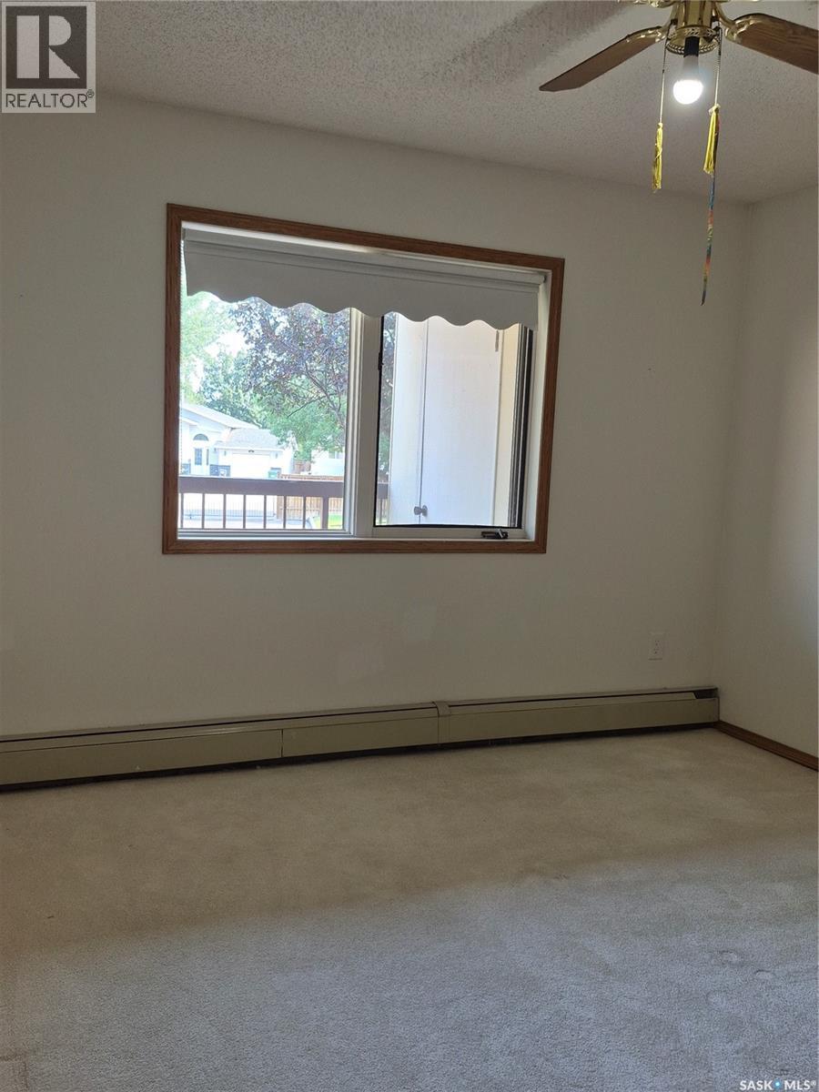 102 3220 33rd Street W, Saskatoon, Saskatchewan  S7L 6K3 - Photo 10 - SK046475