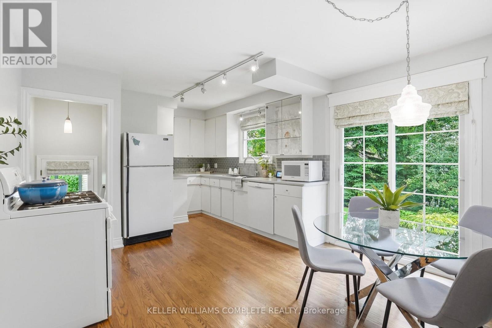 238 Seminole Road, Hamilton, Ontario  L9G 1Y9 - Photo 10 - X13713182