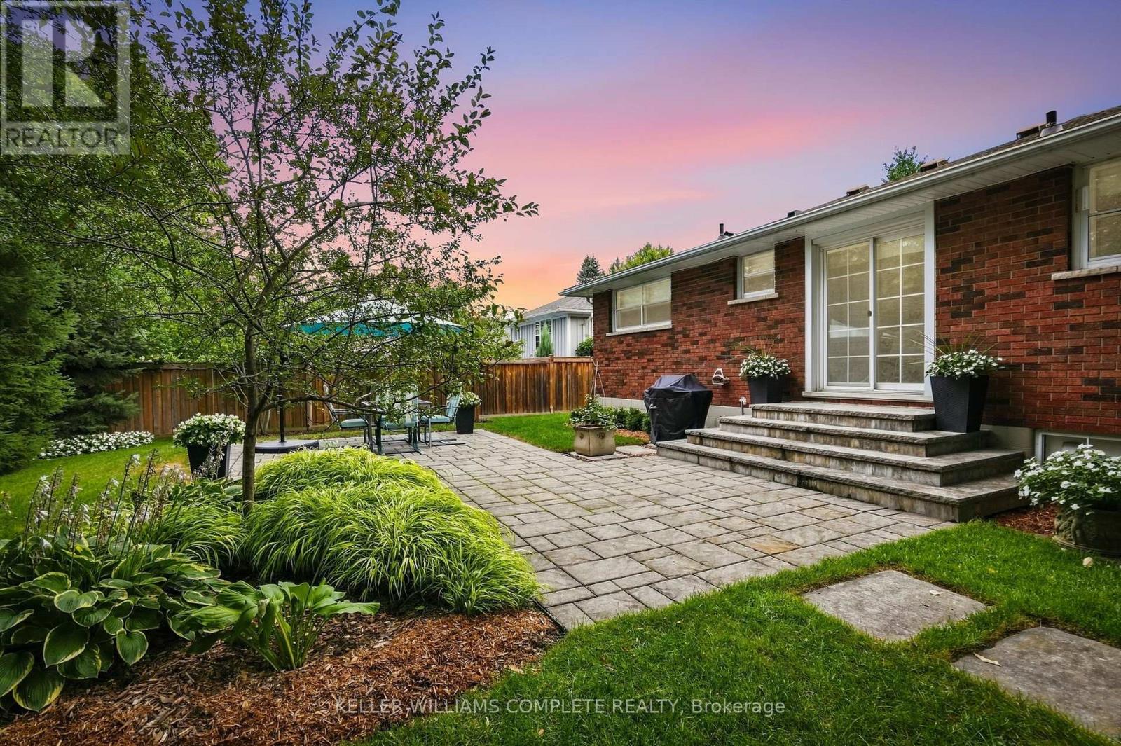 238 Seminole Road, Hamilton, Ontario  L9G 1Y9 - Photo 32 - X13713182