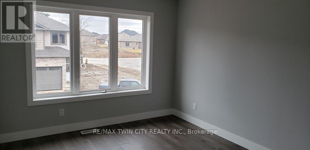 14 - 291 Falcon Drive, Woodstock, Ontario  N4T 0M7 - Photo 8 - X13713276