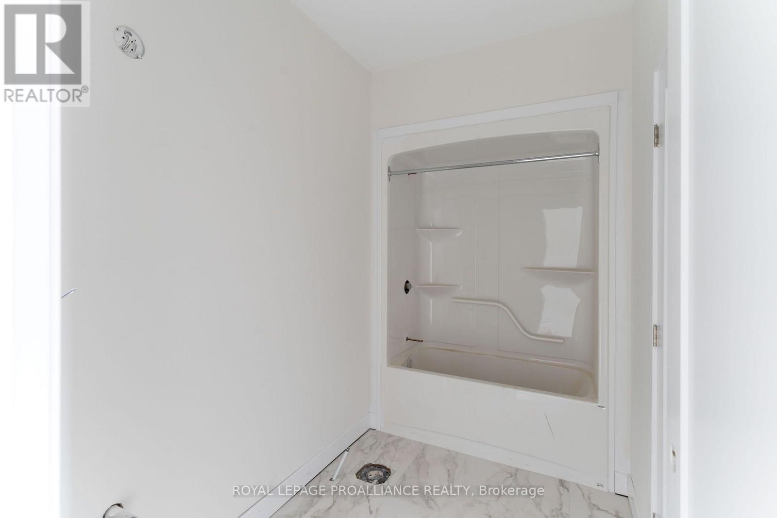 1032 Turner Drive, Brockville, Ontario  K6V 0G8 - Photo 7 - X13709304