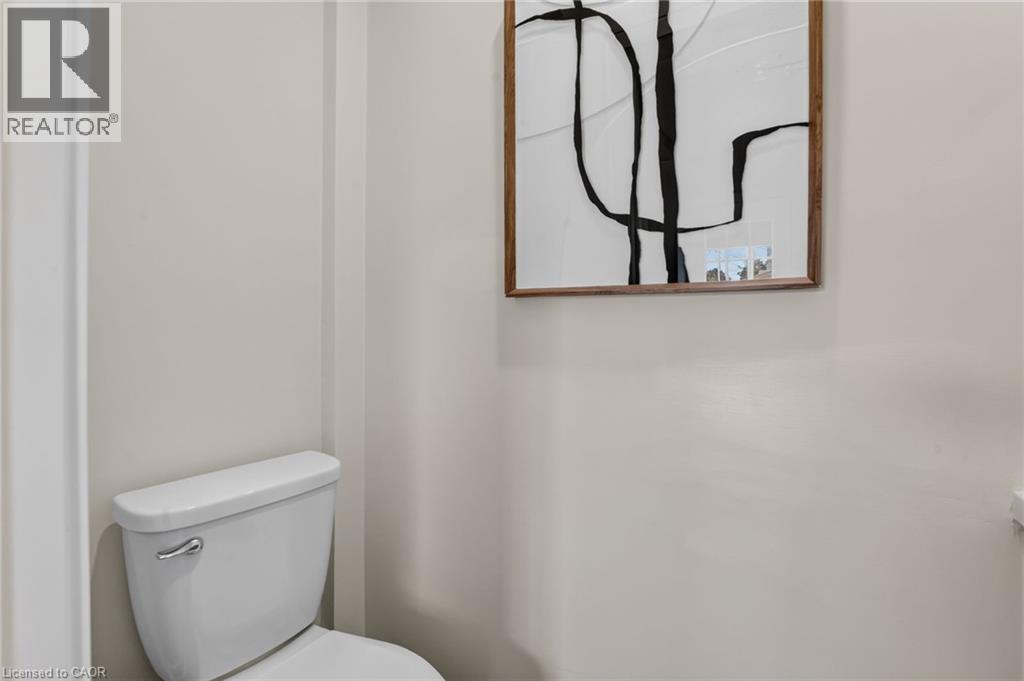 174 London Street N, Hamilton, Ontario  L8H 4C2 - Photo 23 - 40858254