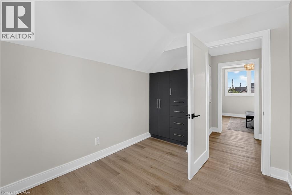 174 London Street N, Hamilton, Ontario  L8H 4C2 - Photo 41 - 40858254