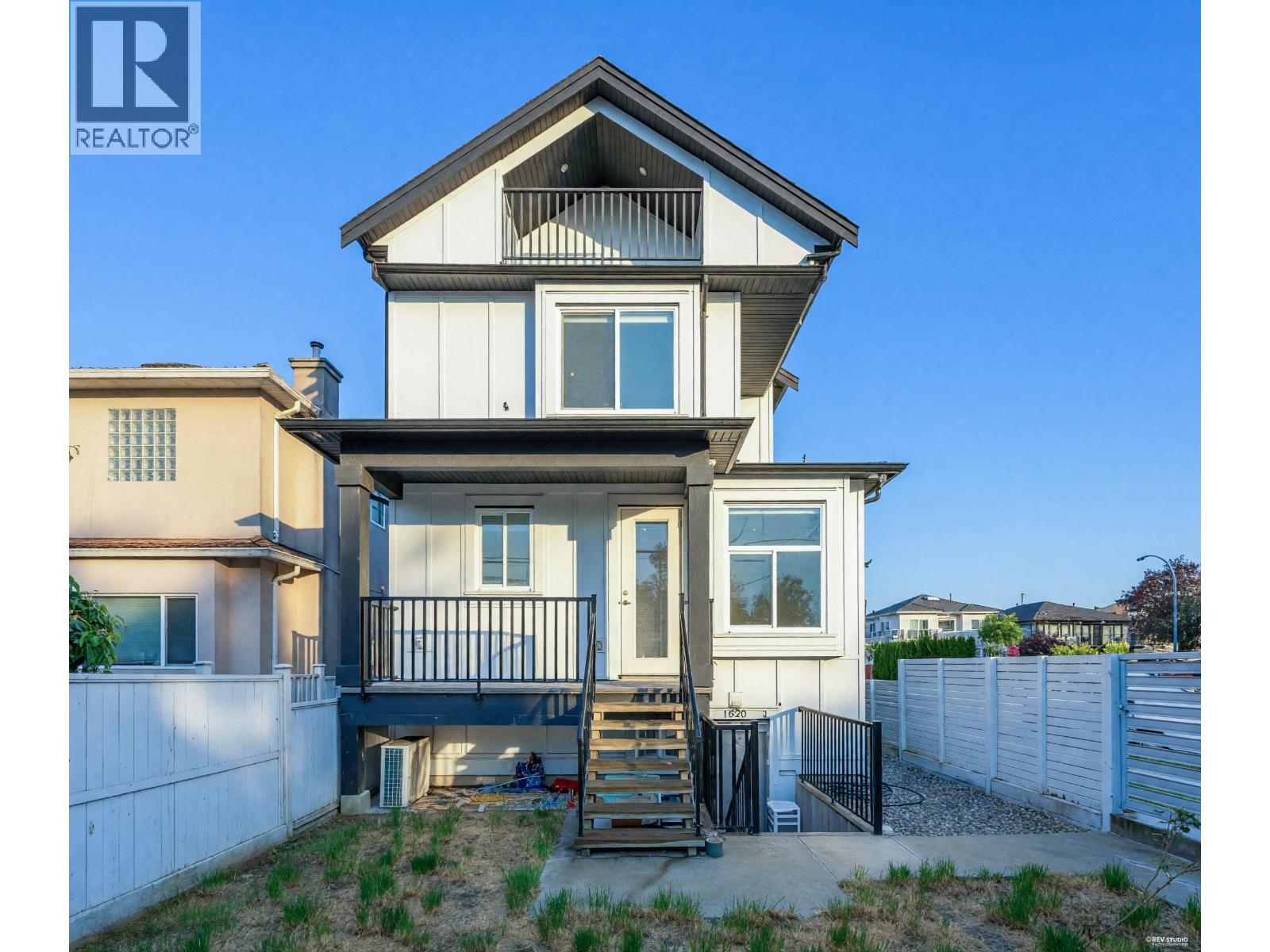 1620 E 53rd Avenue, Vancouver, British Columbia  V5P 3H7 - Photo 2 - R3127952
