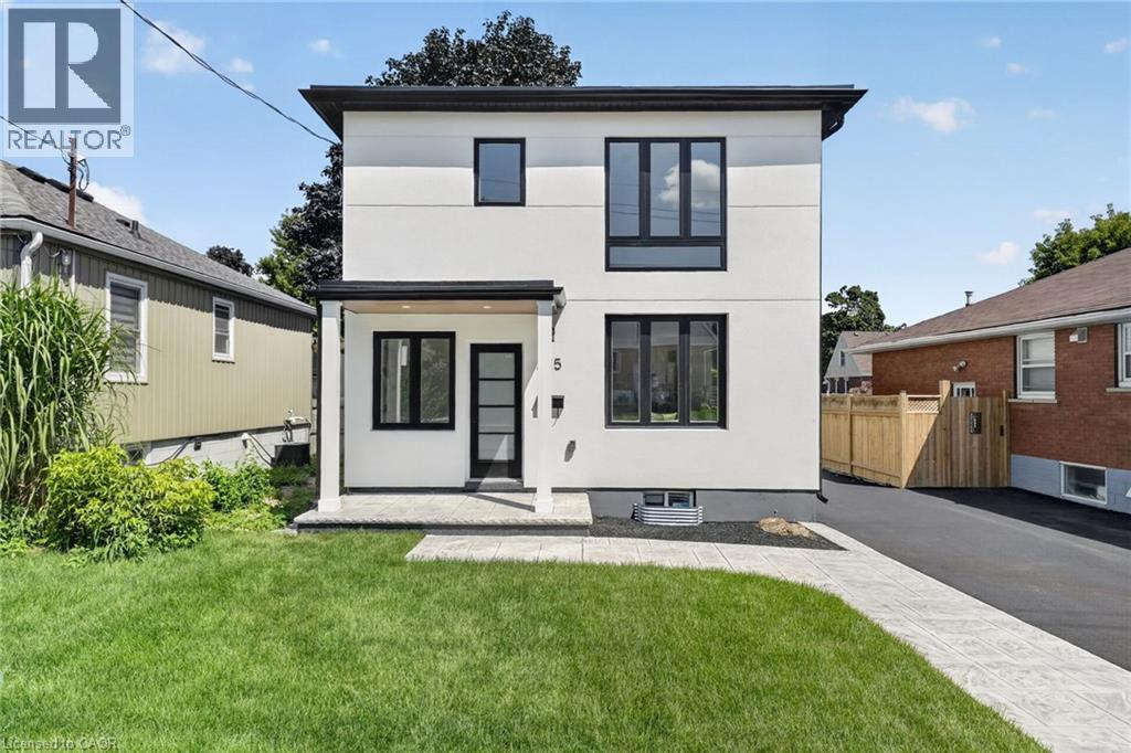 325 QUEENSDALE Avenue E, Hamilton, Ontario