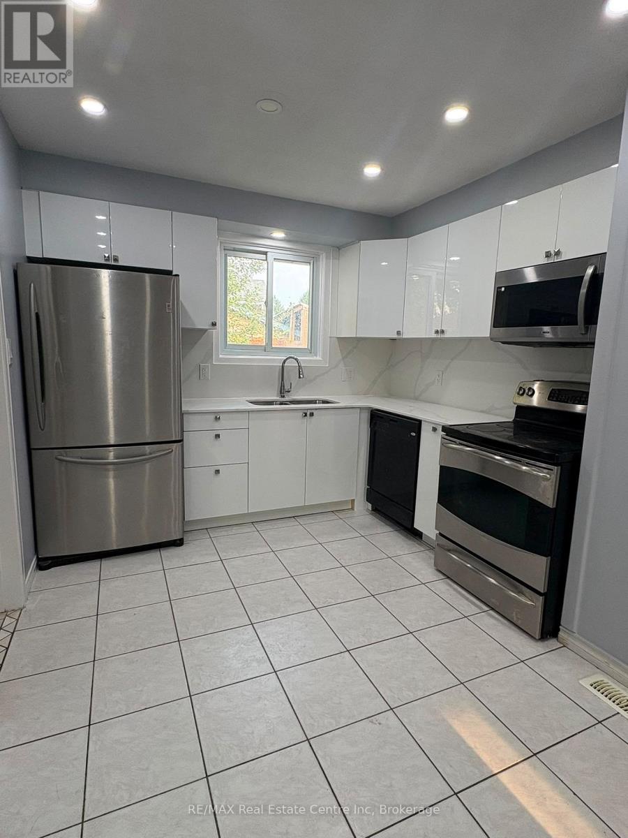 98 Marksam Road, Guelph, Ontario  N1H 6T2 - Photo 3 - X13680906