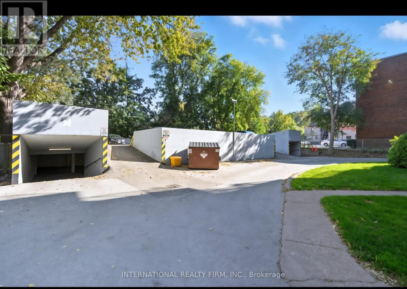 401 - 103 Emerald Street S, Hamilton, Ontario  L8N 2V4 - Photo 6 - X12870096