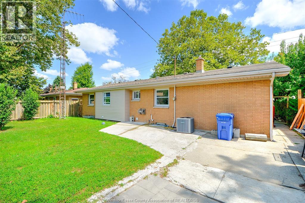 116 Queens Avenue, Leamington, Ontario  N8H 3H4 - Photo 24 - 26020845